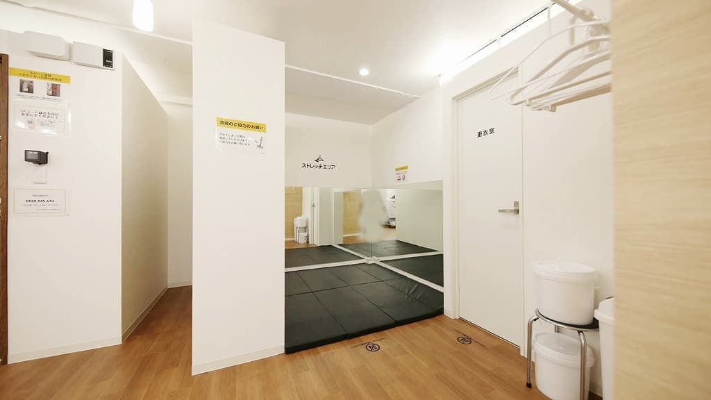 chocoZAP 新富町 店舗写真 4