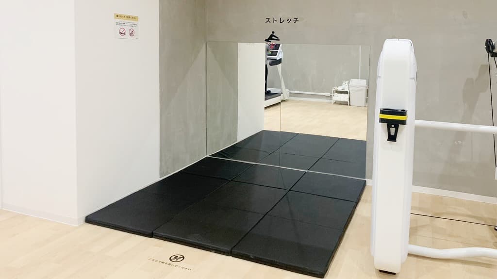 chocoZAP 十三本町 店舗写真 4