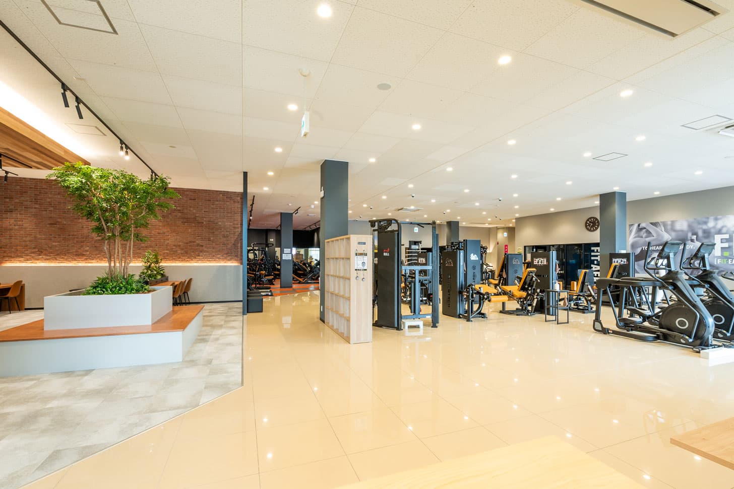 高岡上北島店 店舗写真 4