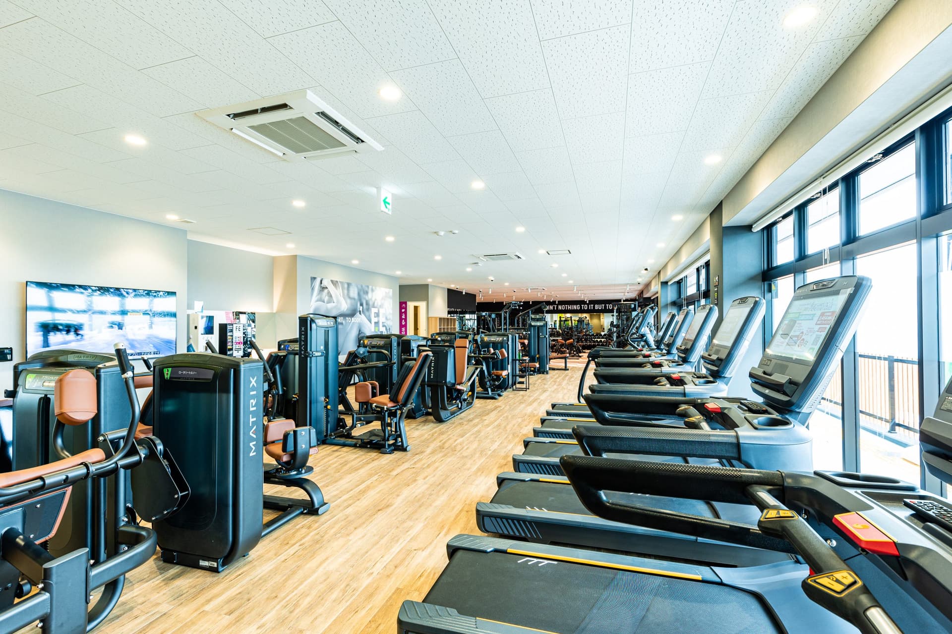 新大村駅前店 店舗写真 2