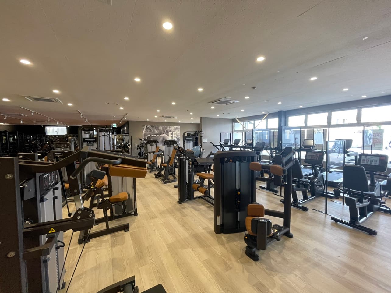 知立店 店舗写真 3