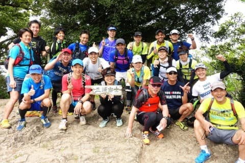 照葉樹生い茂る自然豊かな森でトレイルラン！初級者向けトレイルランニングツアー（神奈川県）