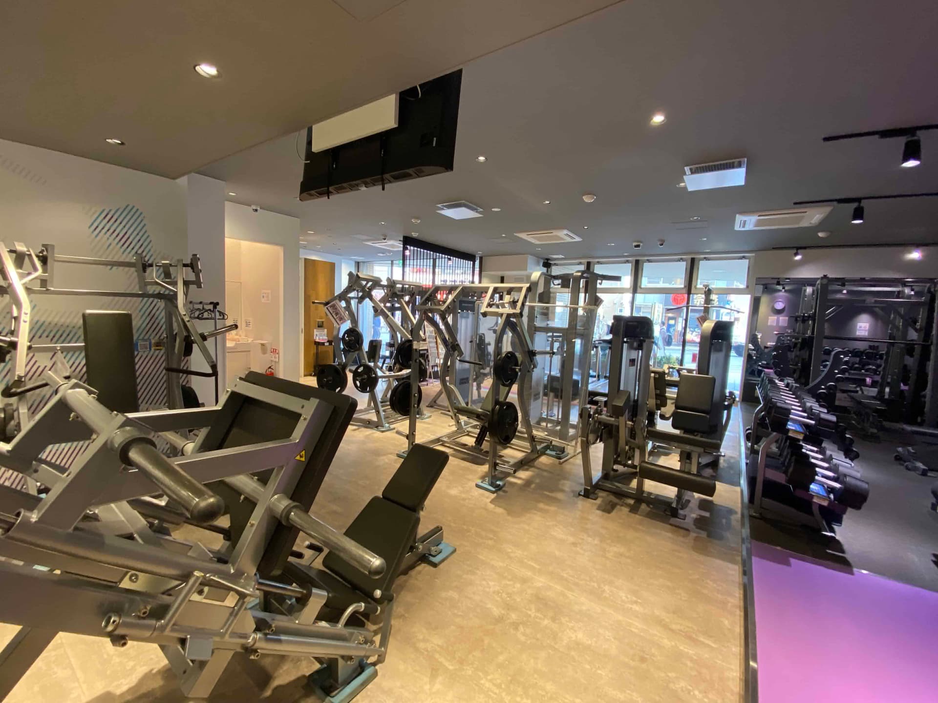Anytime Fitness 千葉富士見店