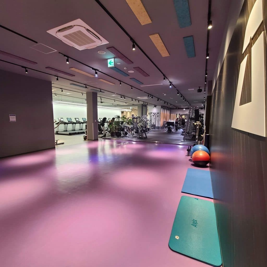 山形南館店 店舗写真 3