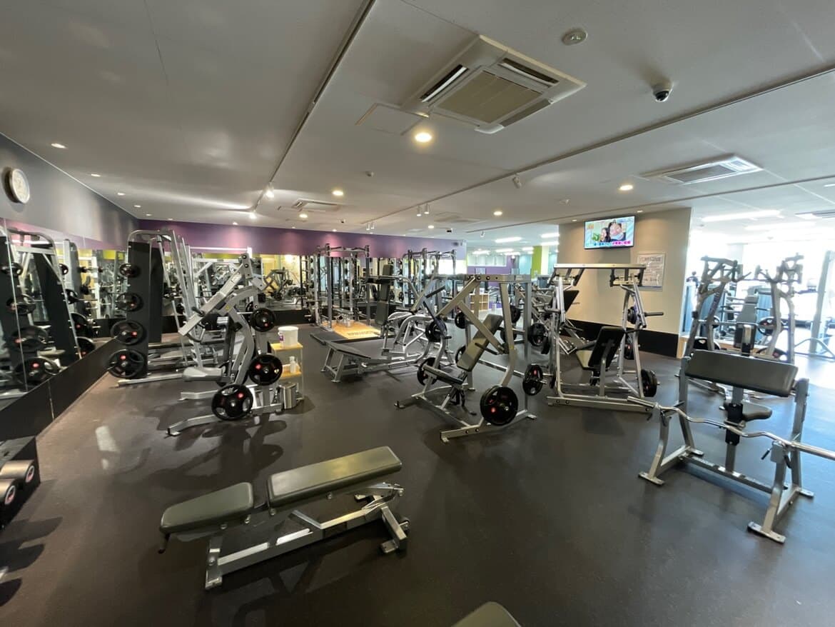 金沢入江店 店舗写真 3