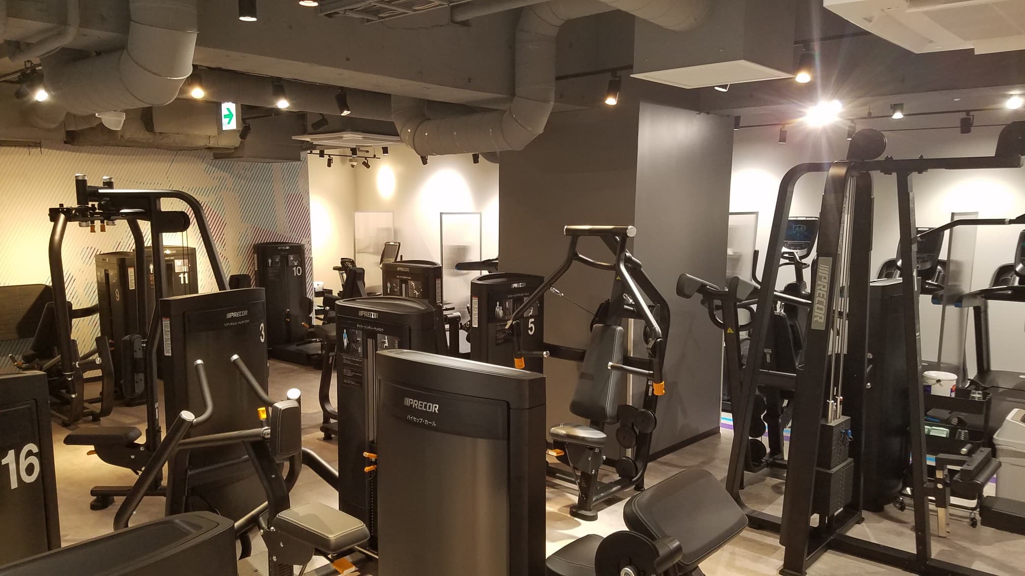エニタイムフィットネス 四条大宮店の施設写真