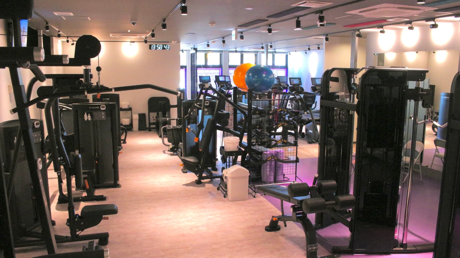 Anytime Fitness 世田谷赤堤店
