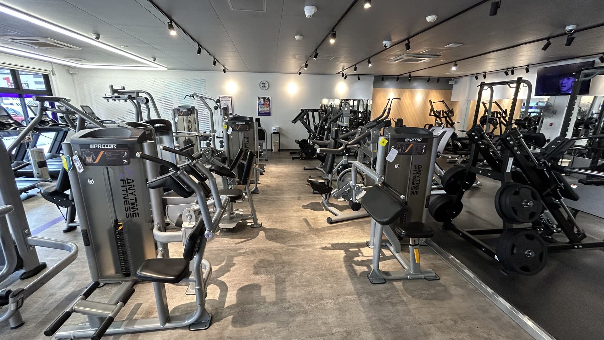 Anytime Fitness 水巻店