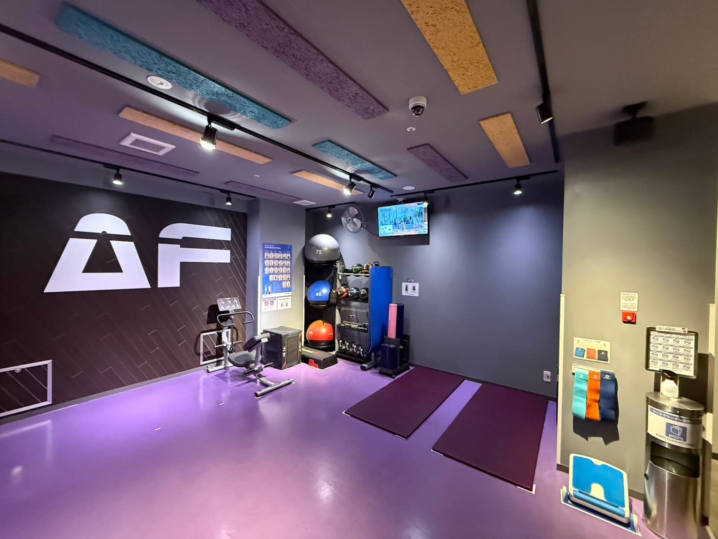 横浜ポートサイド店 店舗写真 4