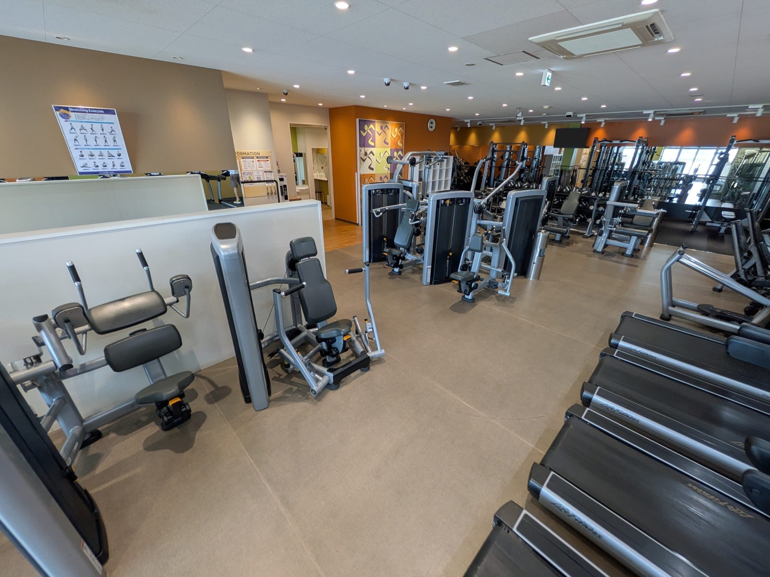 Anytime Fitness 松山久米店 gym facility