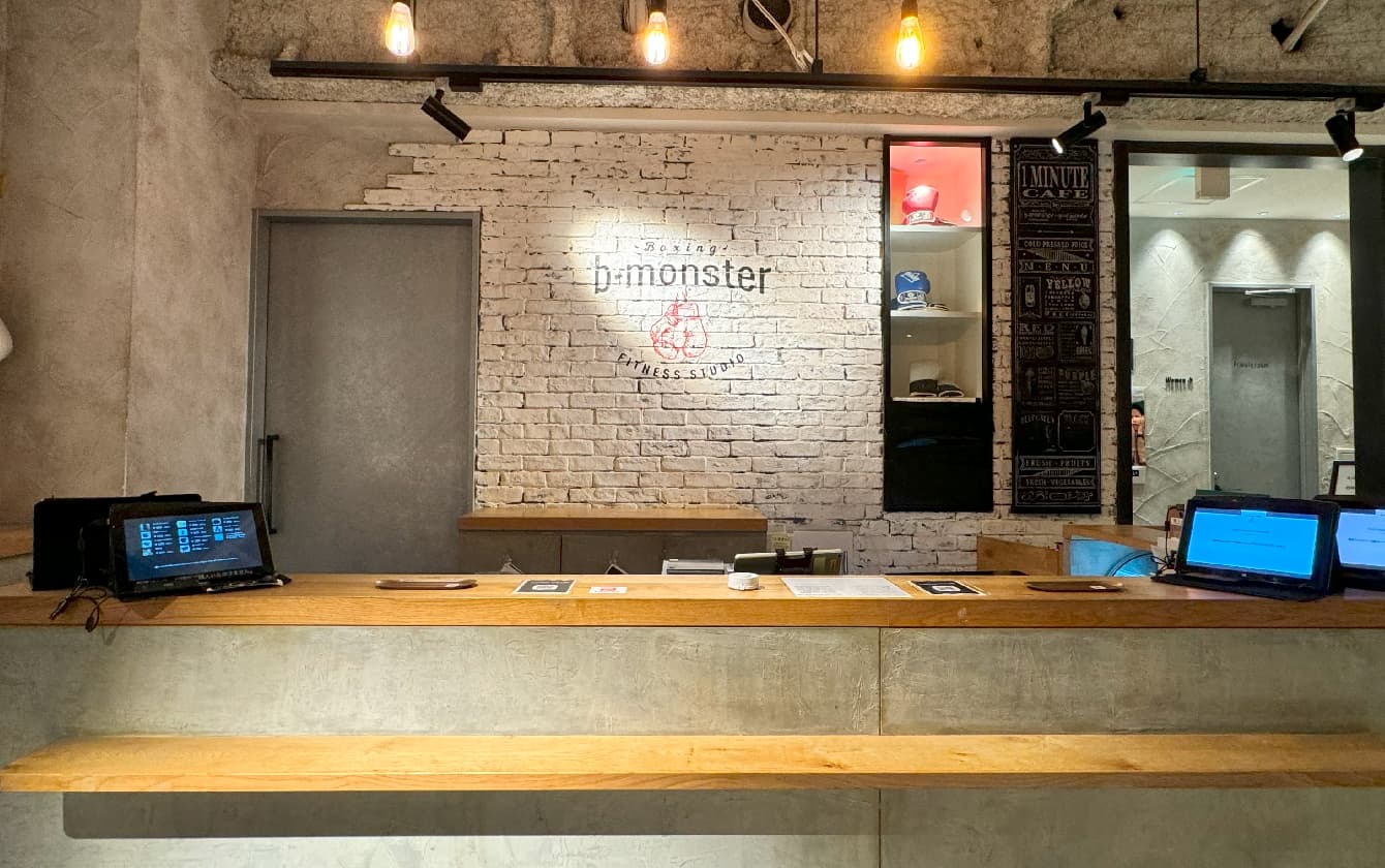b-monster 銀座スタジオ 店舗写真 4