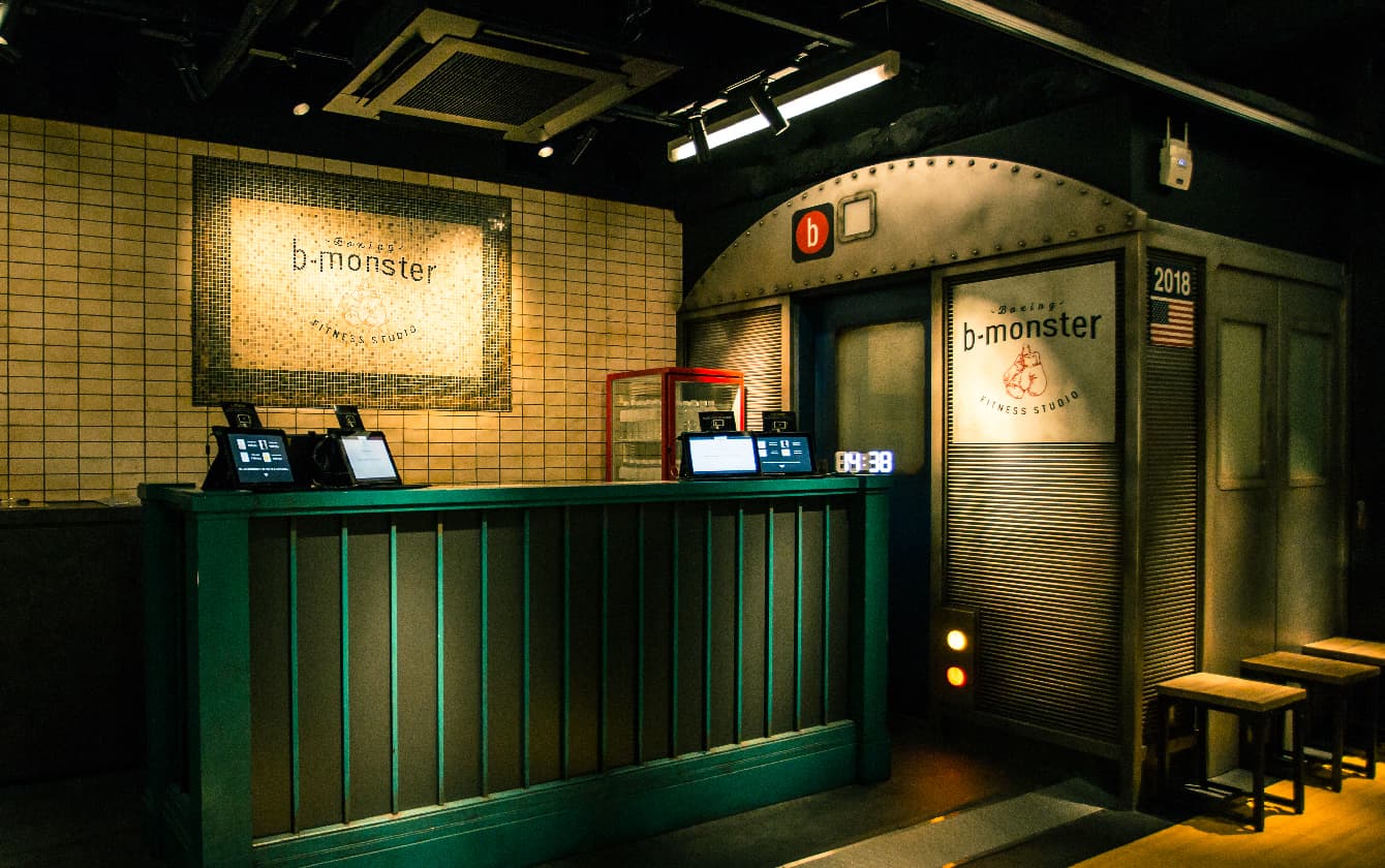 b-monster 池袋スタジオ 店舗写真 3