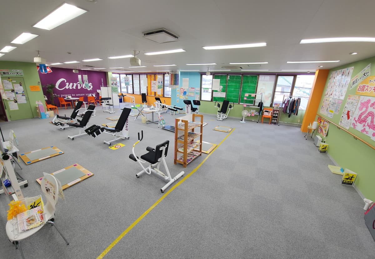 カーブス八山田 店舗写真 2