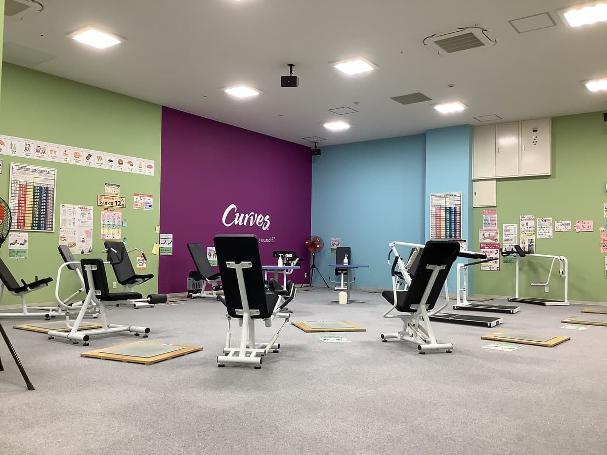 カーブスヨロッカ春日井 店舗写真 2