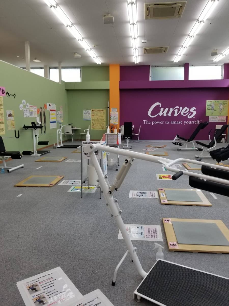 カーブスマックスバリュ八幡町 店舗写真 2