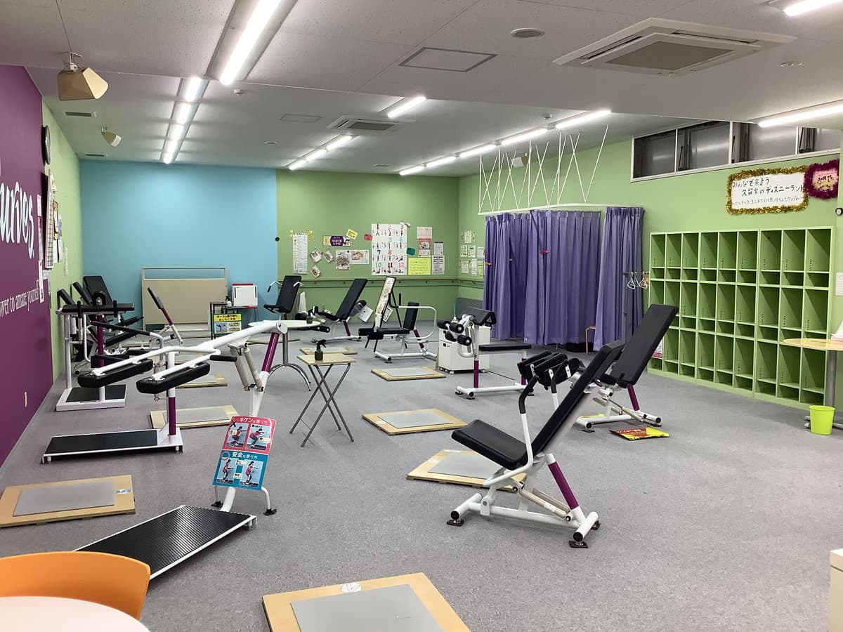 カーブス明治屋ジャンボ市久留米 店舗写真 2