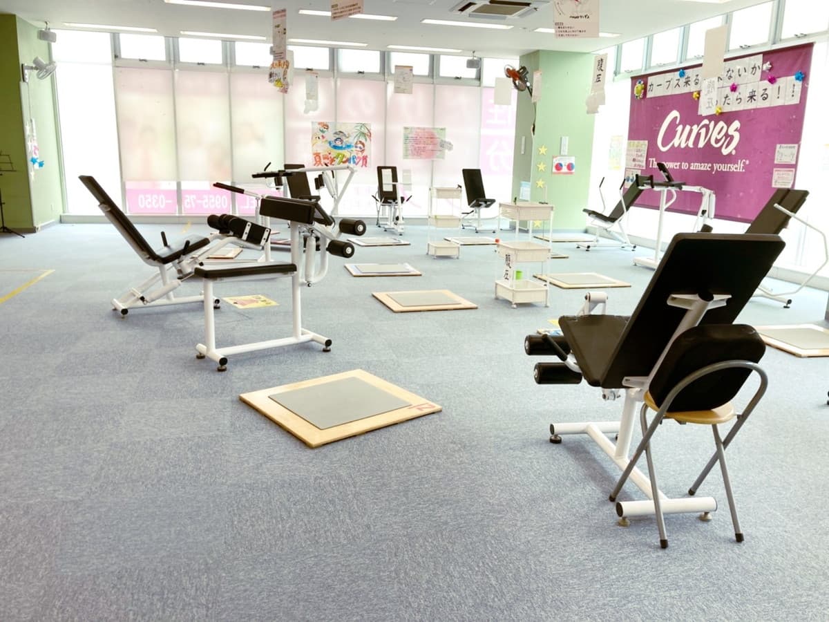 カーブス唐津大手口 店舗写真 2