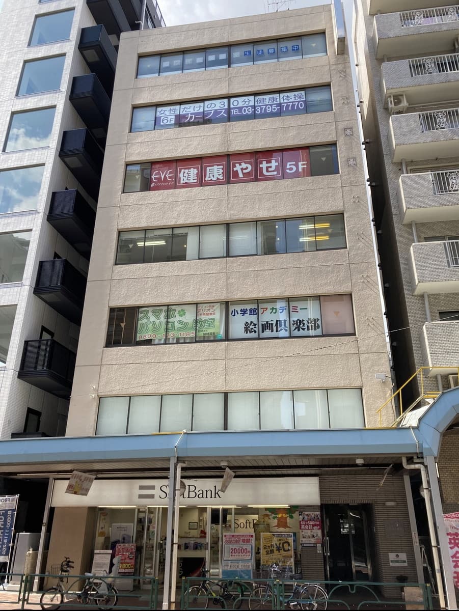 カーブス三軒茶屋の施設写真