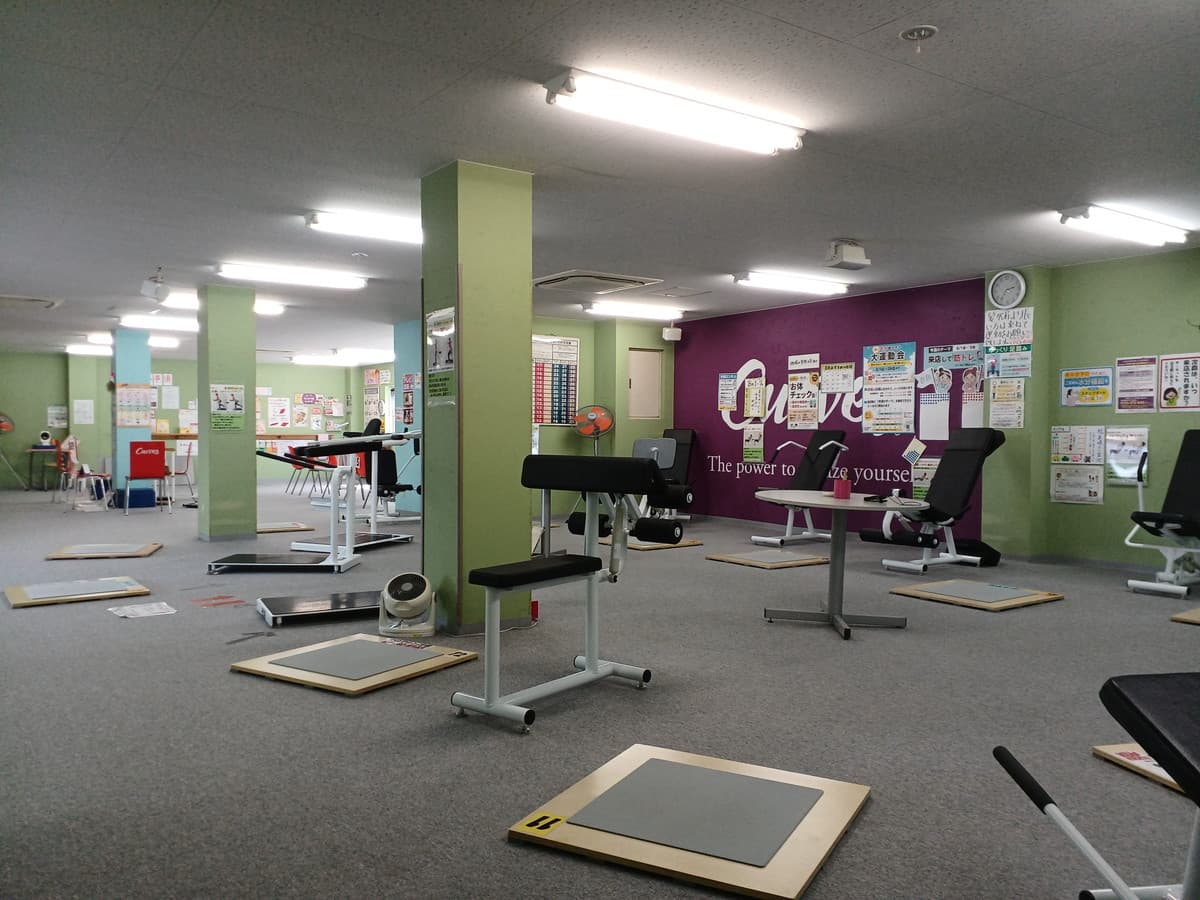カーブス岡山辰巳 店舗写真 2