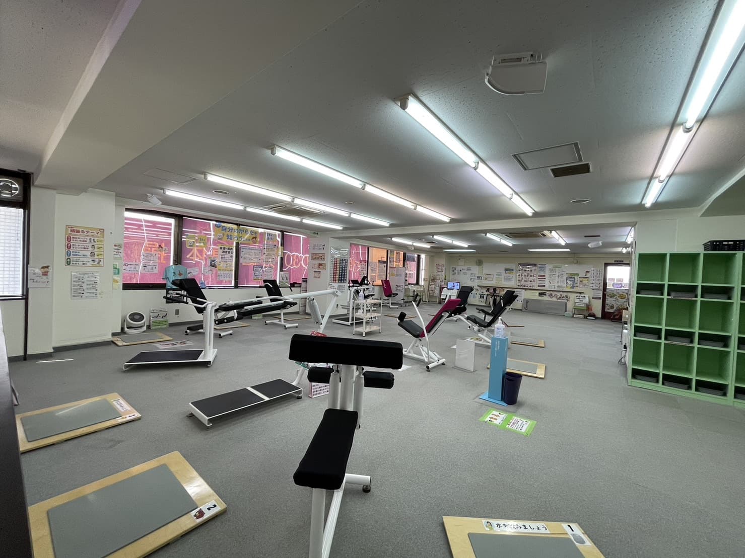 カーブス練馬平和台 店舗写真 2