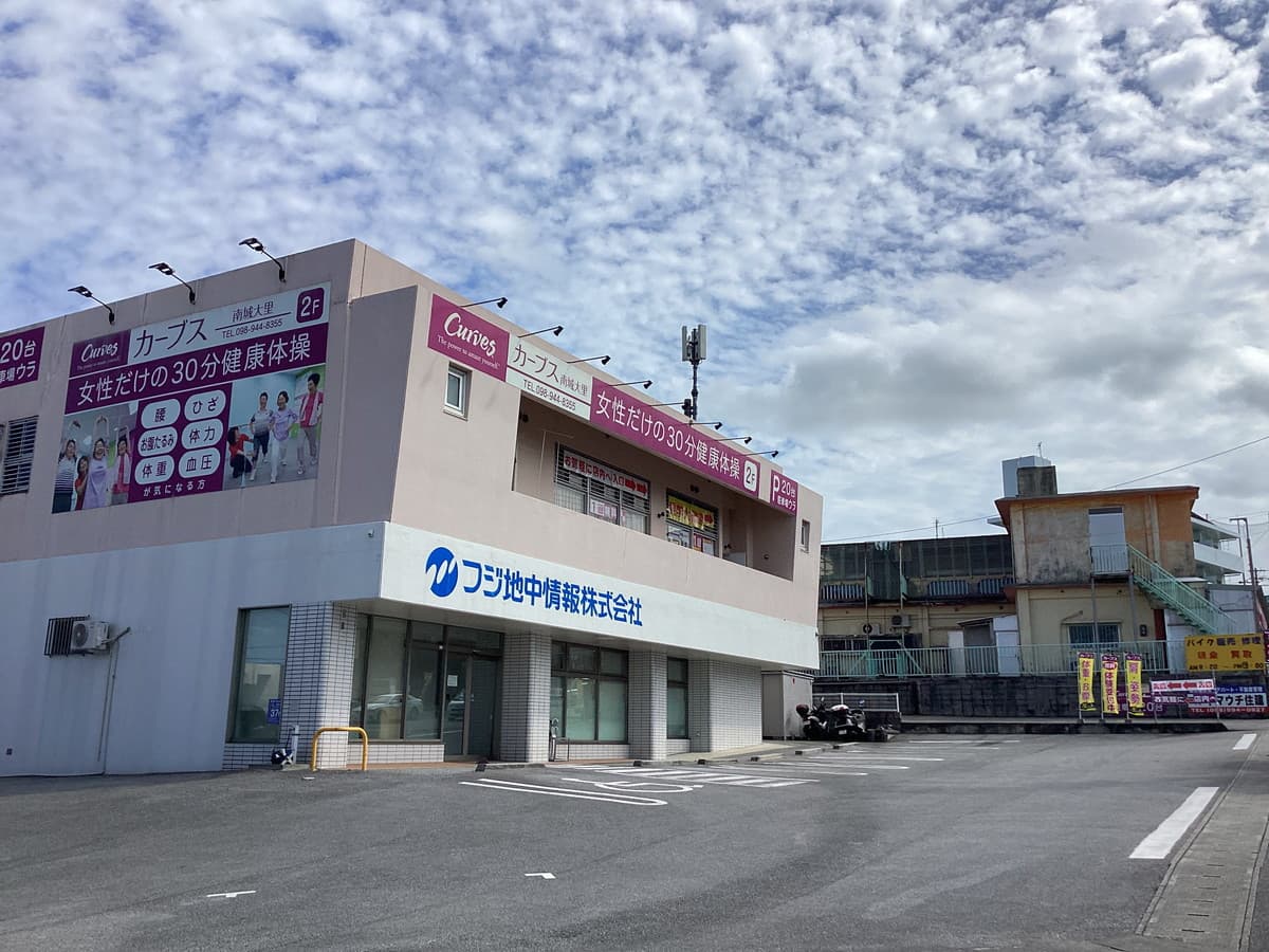 カーブス南城大里の施設写真