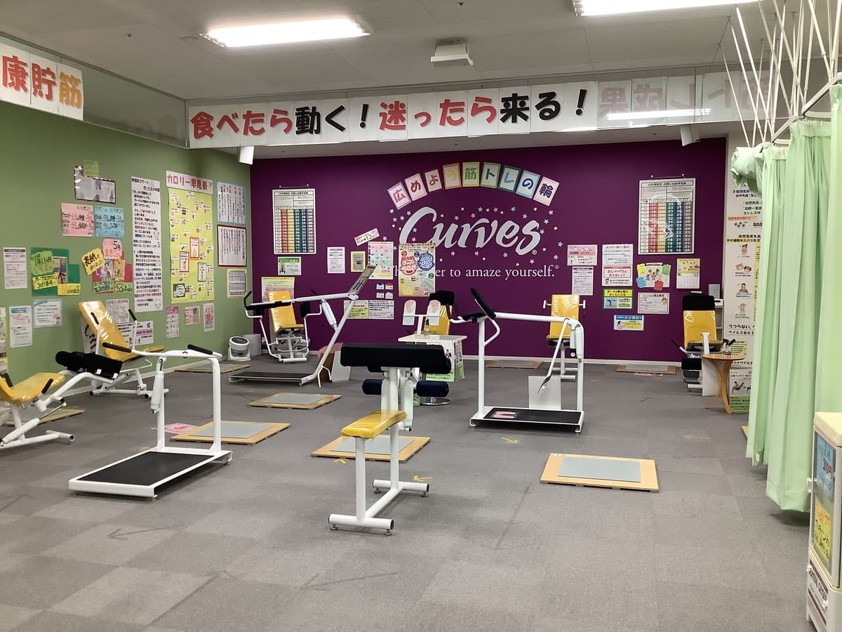 カーブスアピタ高蔵寺 店舗写真 2