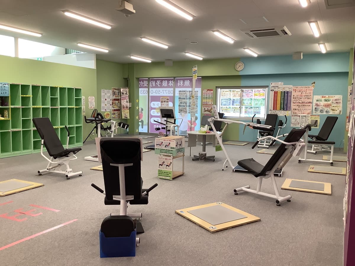 カーブス坂出 店舗写真 2