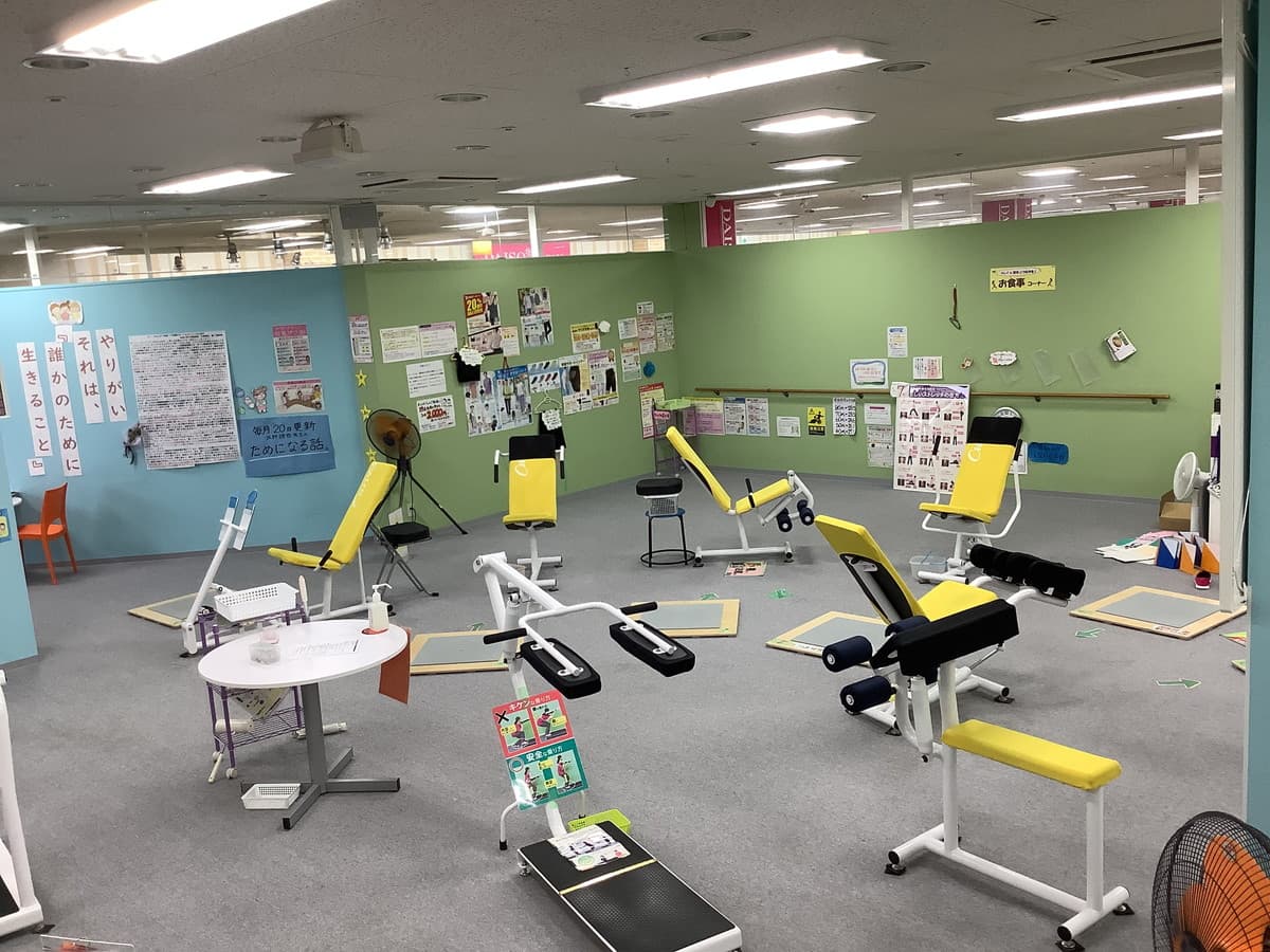 カーブスオークワ橿原坊城 店舗写真 2