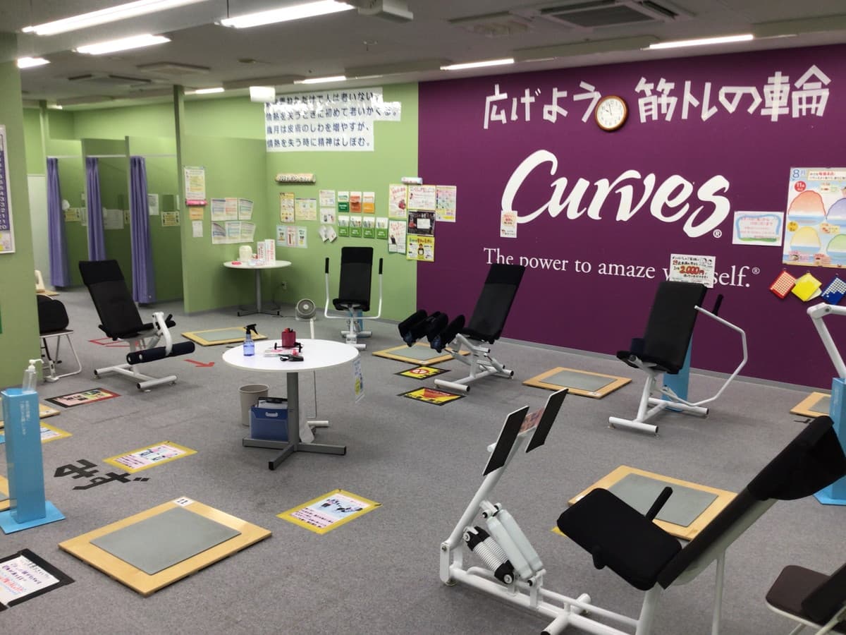 カーブスゆめタウン長府 店舗写真 2