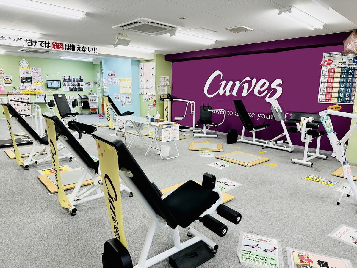カーブス摂津井高野 店舗写真 2