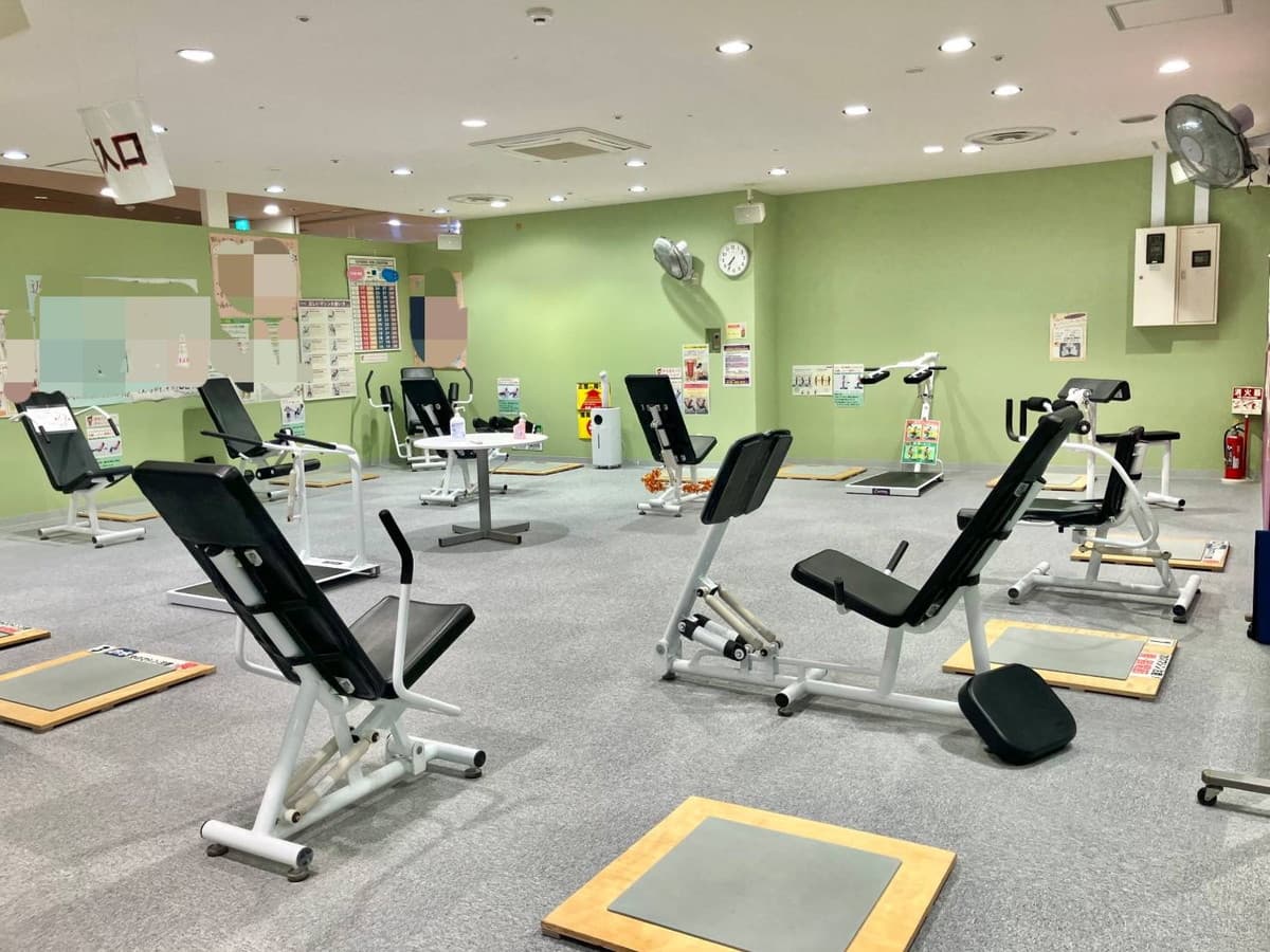 カーブスイオンスタイル検見川浜 店舗写真 2