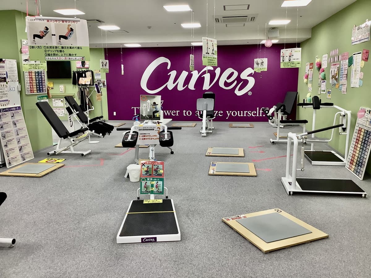 カーブス秋田オーパ 店舗写真 2