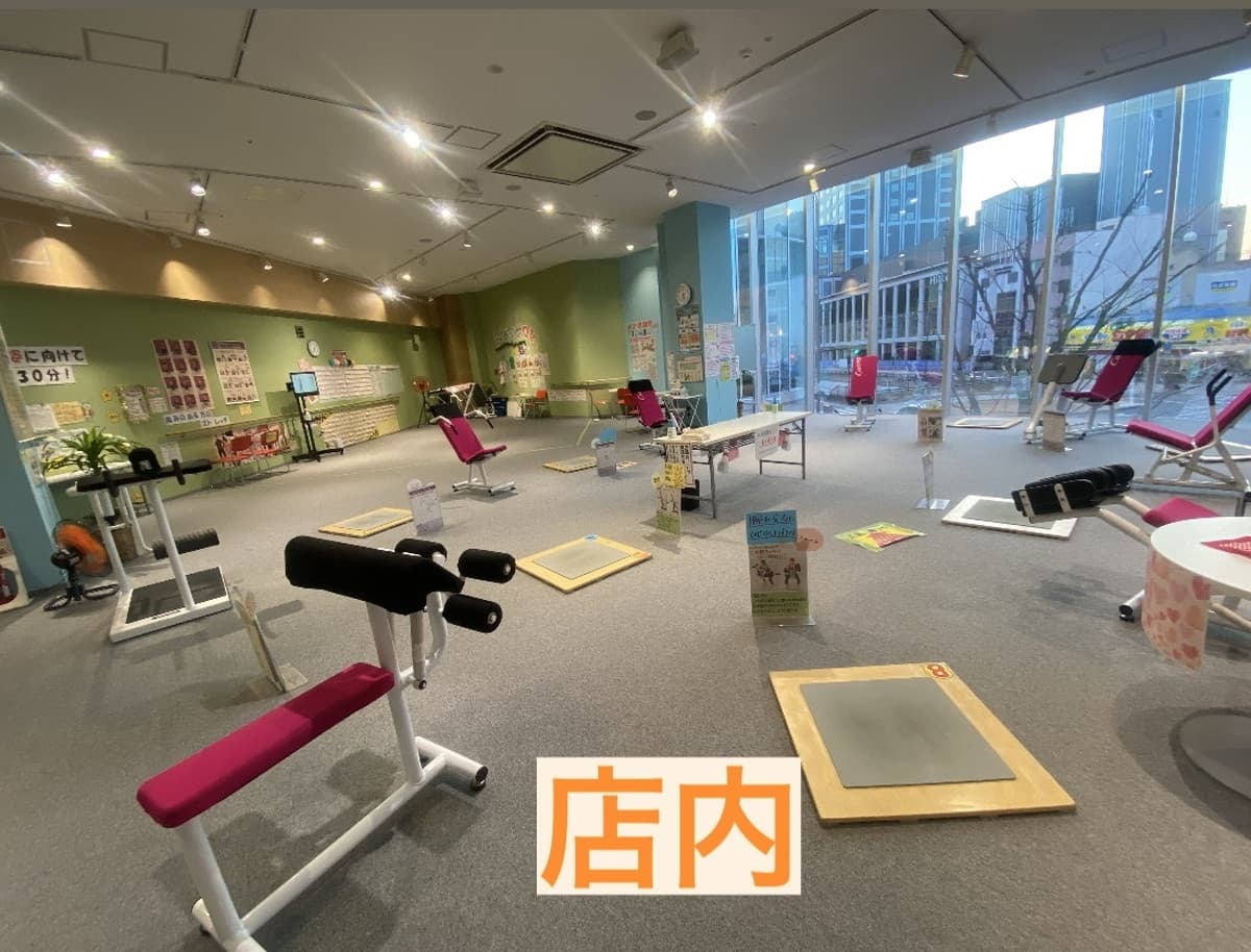 カーブスフジグラン広島 店舗写真 2