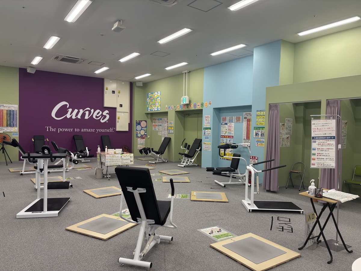 カーブスららぽーと堺 店舗写真 2