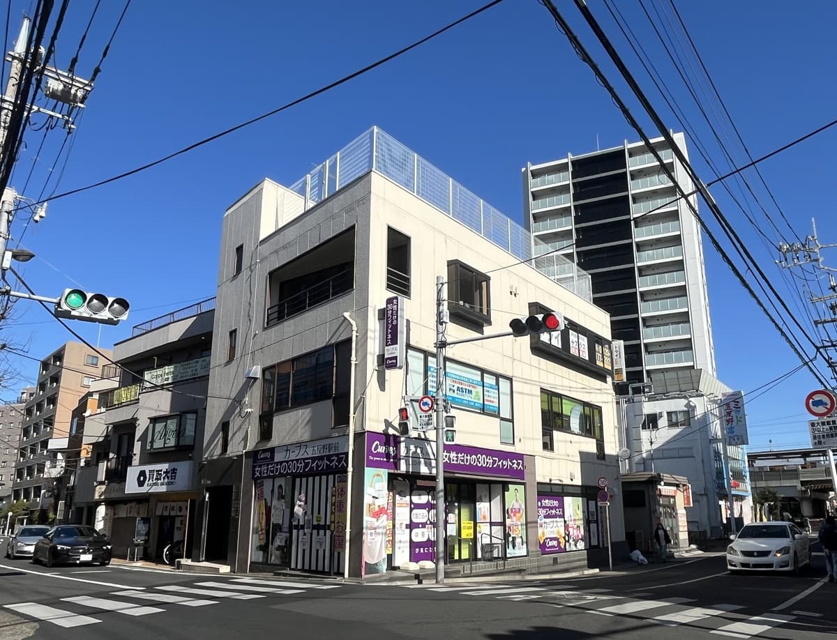 カーブス五反野駅前の施設写真