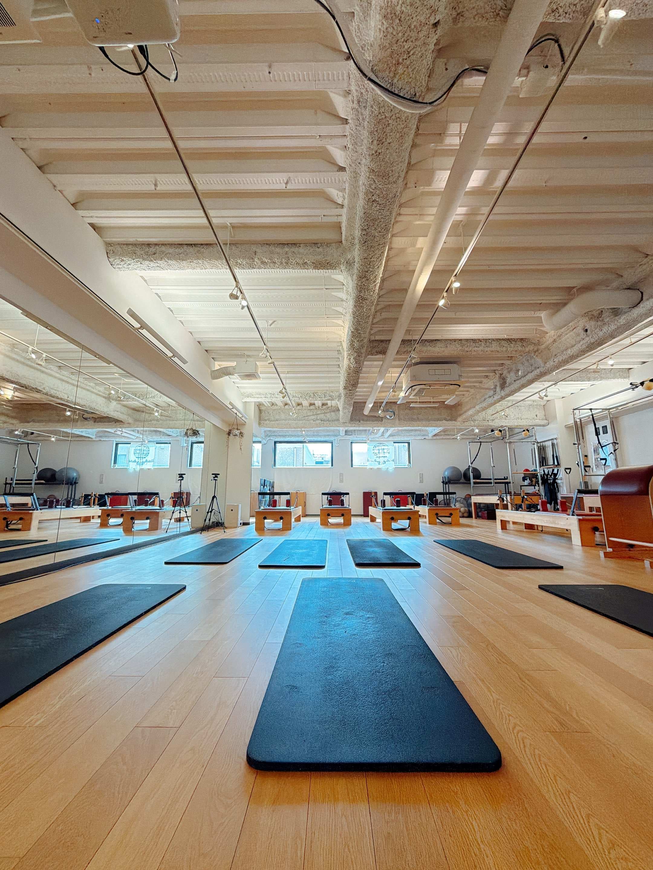 zen place pilates ピラティス 国立スタジオ 店舗写真 2