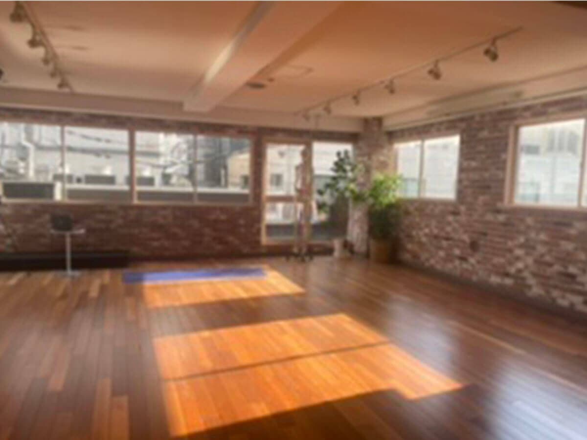 zen place yoga ヨガ 二子玉川スタジオ 店舗写真 2