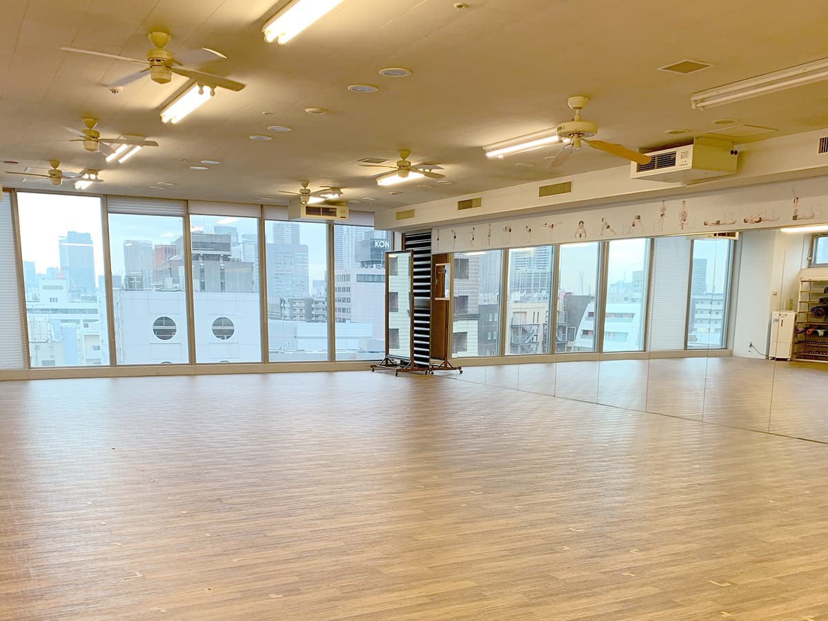 zen place yoga ホットヨガ 銀座スタジオ 店舗写真 2