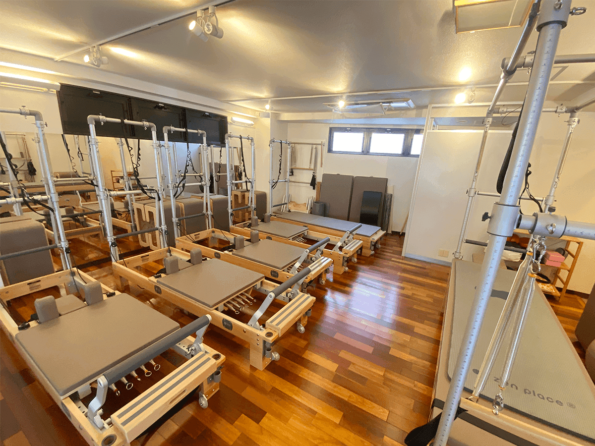 zen place pilates ピラティス 用賀スタジオ 店舗写真 2