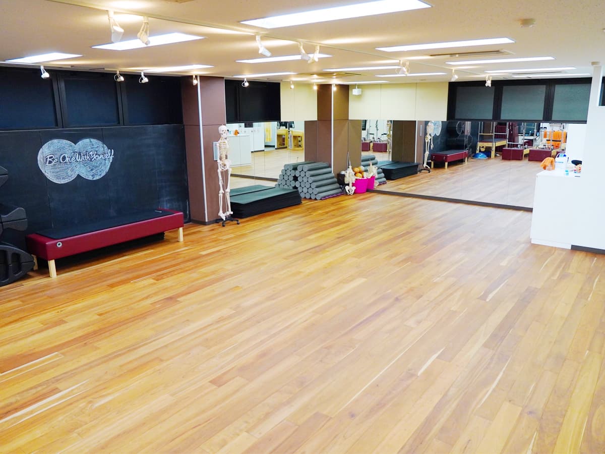 zen place pilates ピラティス 本郷三丁目スタジオ 店舗写真 2