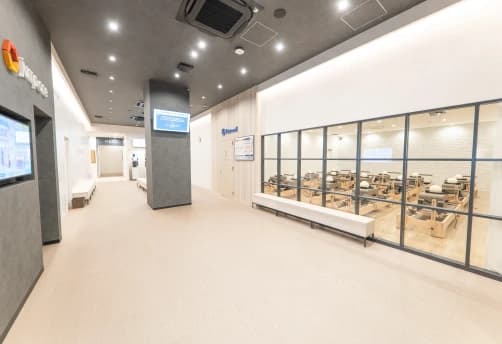 ホットヨガ＆マシンピラティス＆暗闇エクササイズLAVA岐阜茜部店 店舗写真 2
